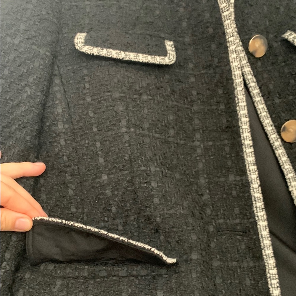 NWT - Ann Taylor Black Tweed Jacket/Blazer with White Trim - Picture 3 of 7